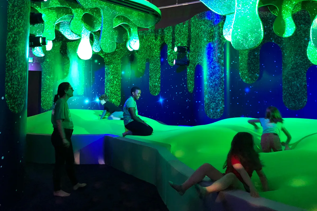 Slimelight Club · Immersive Environment